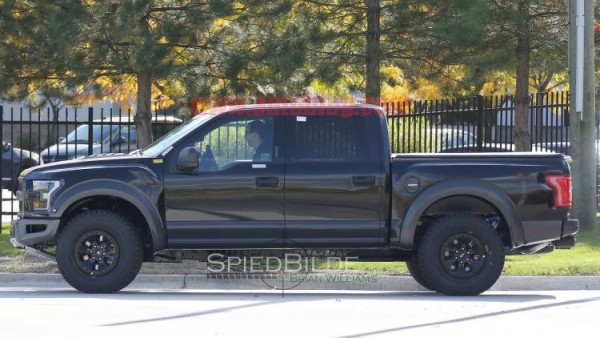 2017 ford raptor crew cab black 2