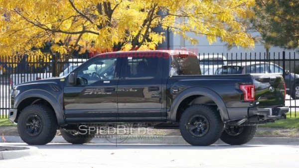 2017 ford raptor crew cab black 4